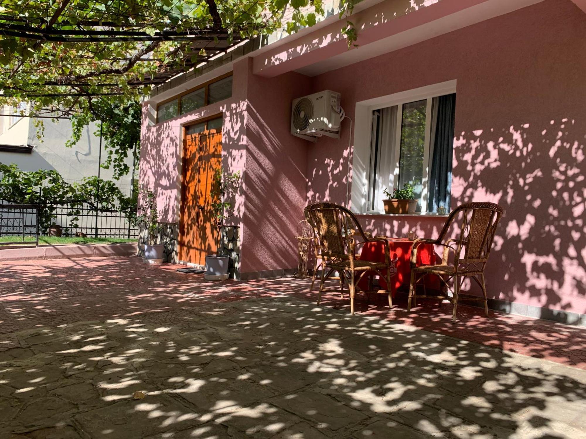 Vila Spaho Korce Exterior foto